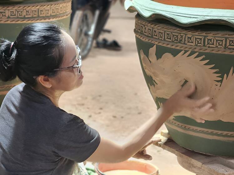 Ratchaburi – ceramics, limestone cliffs and one of Thailand’s most underrated day trips Ratchaburi – ceramics, limestone cliffs and one of Thailand’s most underrated day trips