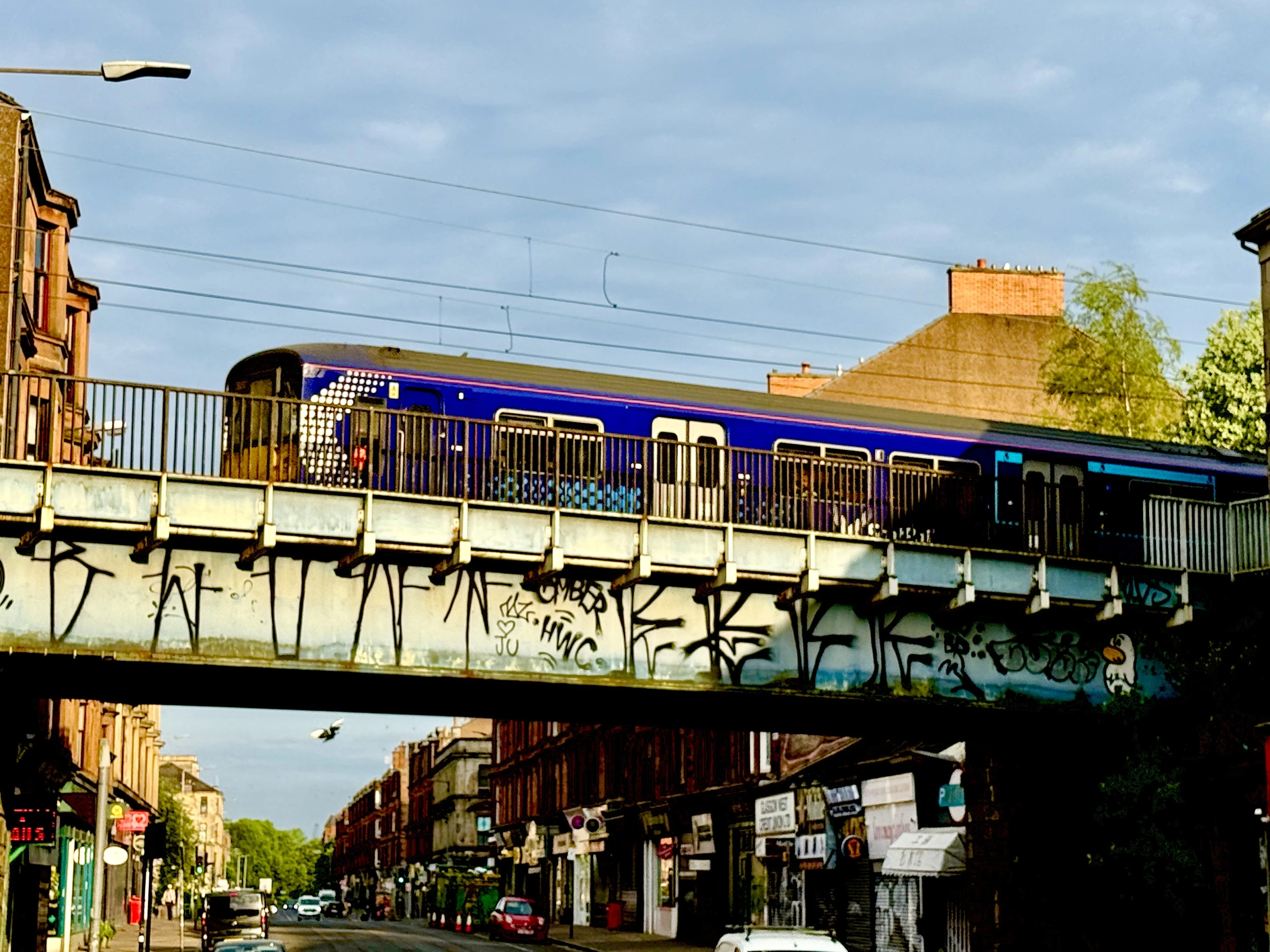 Train on the North Clyde line 