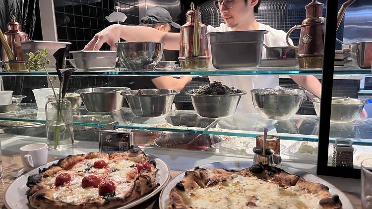 Counter at Pizza Studio Tamaki