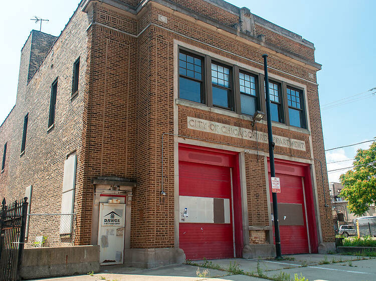 This former Chicago firehouse in Rogers Park is becoming a cafe and event space after a $3 million redevelopment plan This former Chicago firehouse in Rogers Park is becoming a cafe and event space after a $3 million redevelopment plan