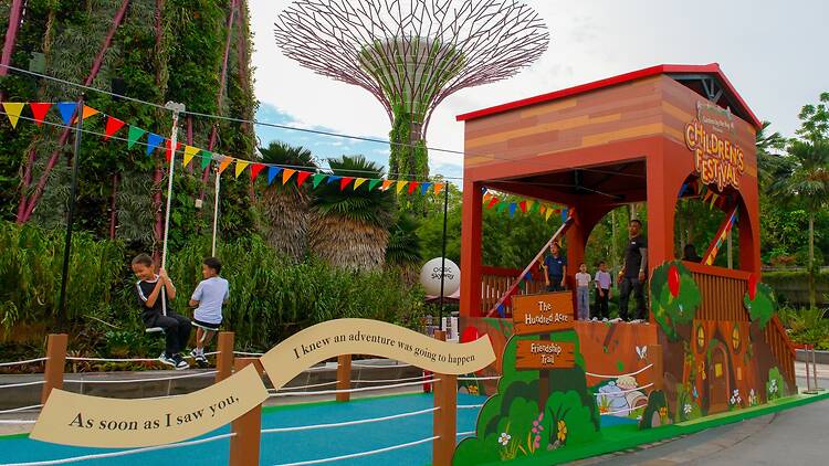Stop 2: Soar through the Supertrees at the Hundred Acre Glide