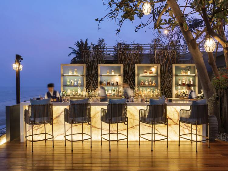 Siam-Viet cocktails arrive on Hua Hin’s beachfront Siam-Viet cocktails arrive on Hua Hin’s beachfront