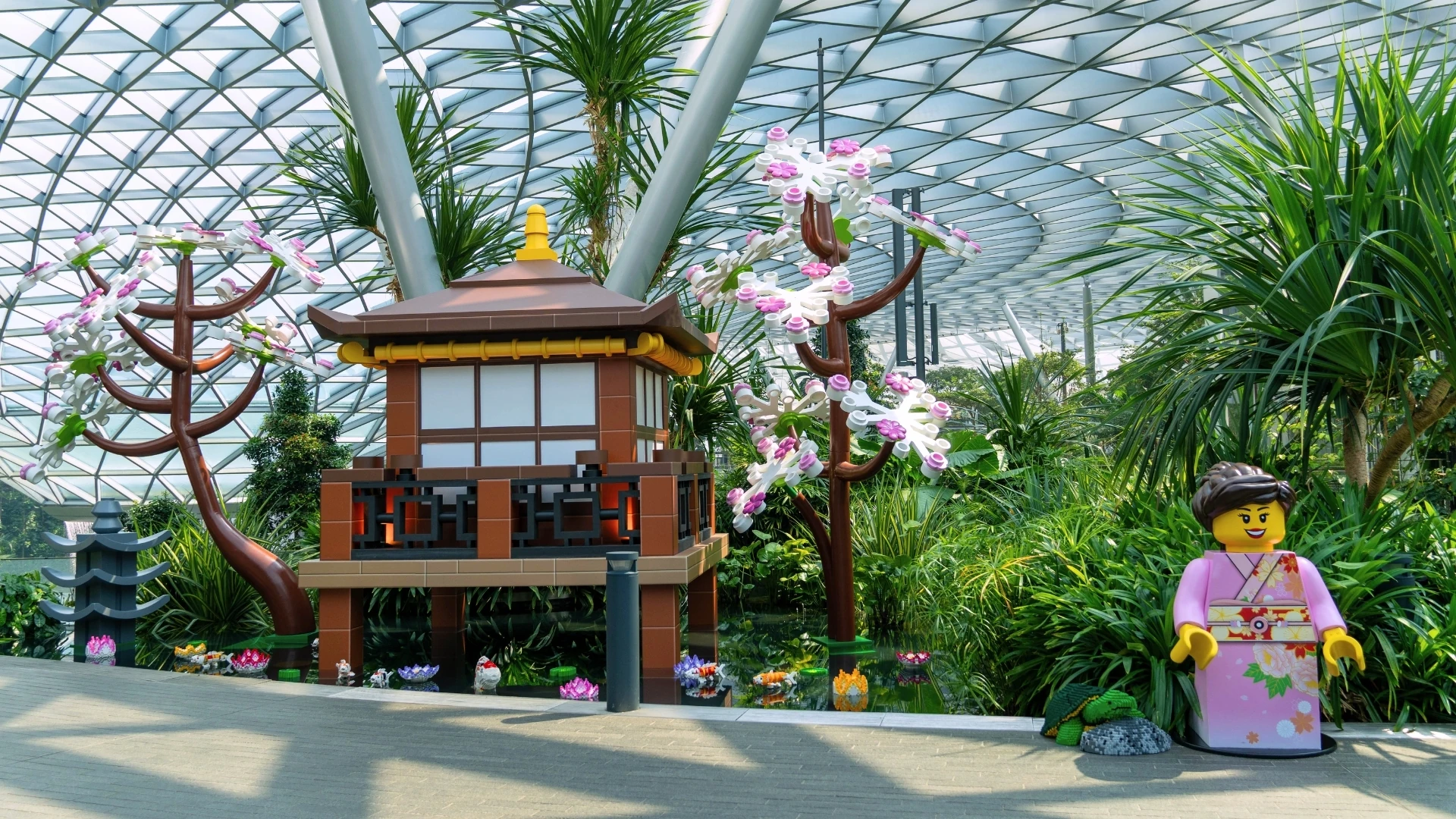 Japanese garden in Jewel Canopy Park 