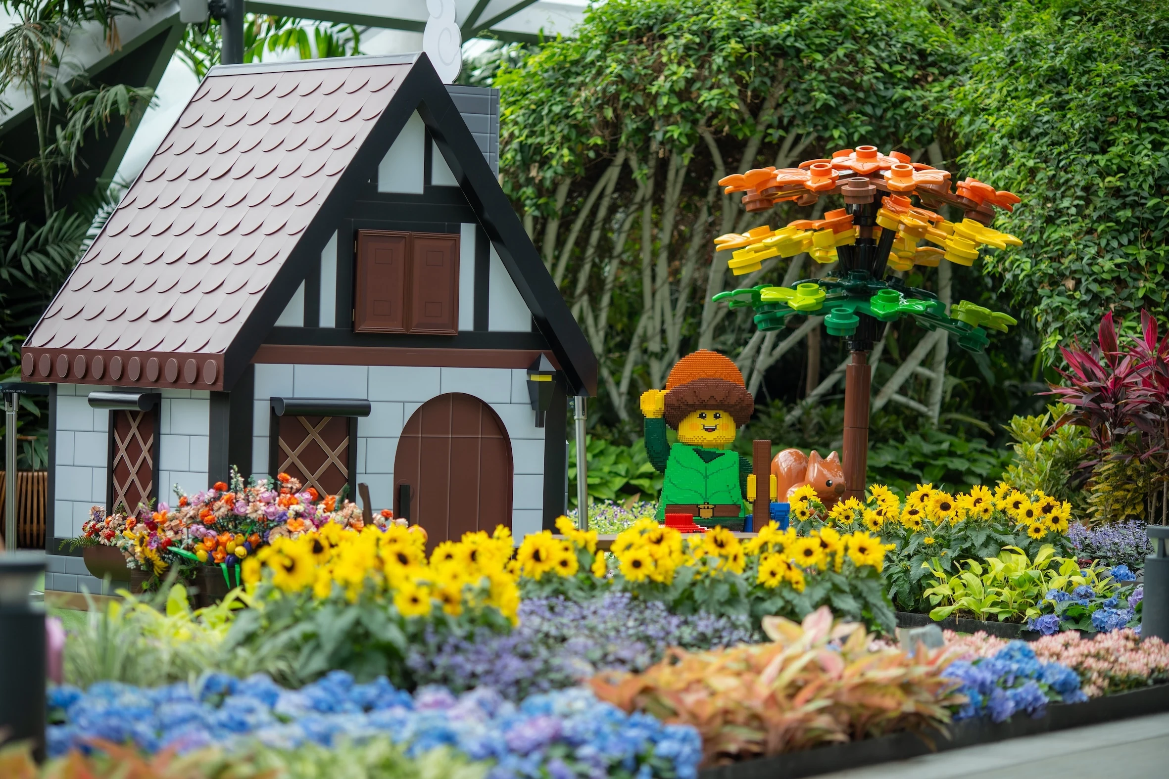 Exclusive Lego premiums at Jewel Changi Airport