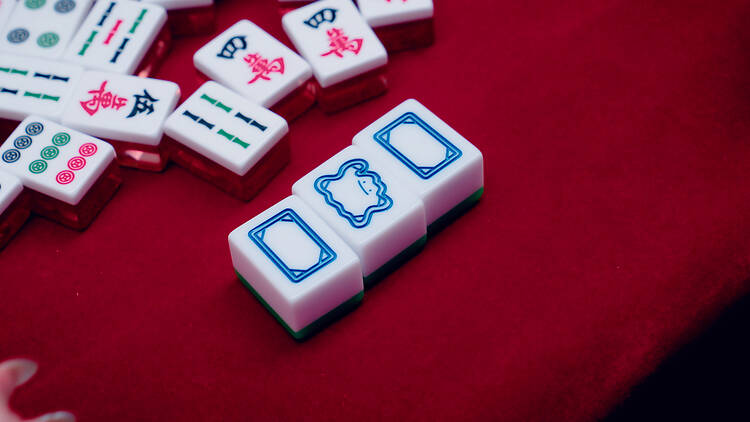 Your mahjong works are generally quite funny. What do you hope to convey with those humorous pieces?