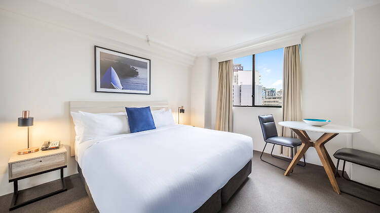 Oaks Sydney Castlereagh Suites Studio Bedroom