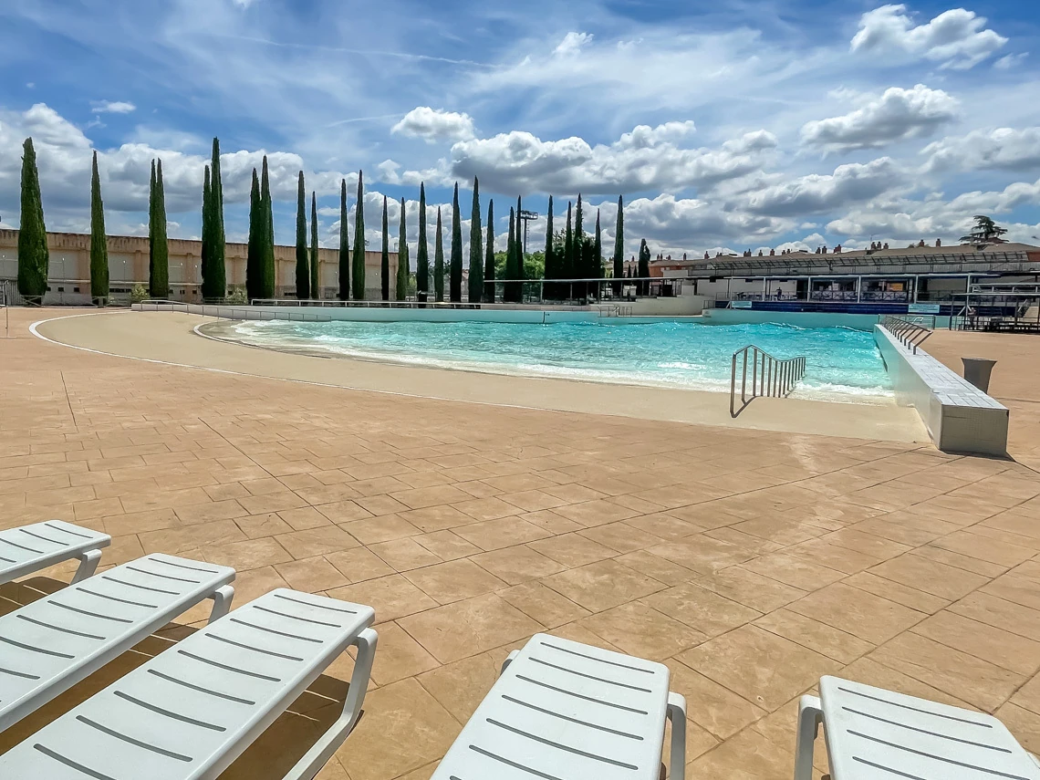 Piscina de olas. Complejo Deportivo Juan Antonio Samaranch