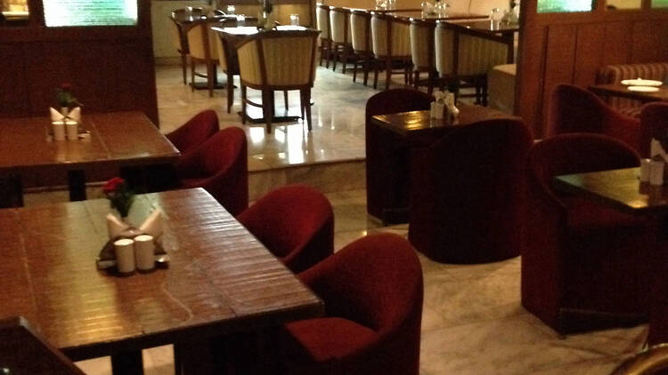 Saqi Bar, Connaught Place