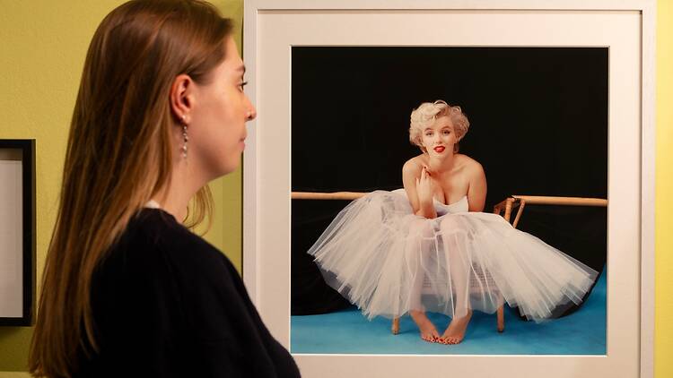 ‘Marilyn Monroe: A Portrait’ at the National Portrait Gallery A visitor observing ‘Marilyn Monroe, Mount Sinai, Long Island’ (1955) by Eve Arnold