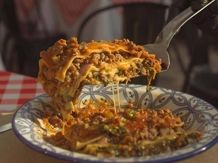 Napoli Trattoria Italiana: el bodegón donde la pasta vuelve a ser abundancia Napoli Trattoria Italiana: el bodegón donde la pasta vuelve a ser abundancia