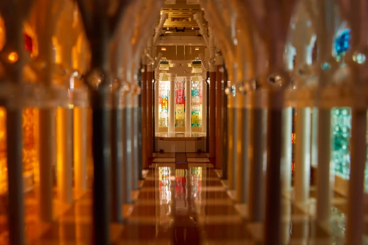 Interior Sagrada Fam&iacute;lia Lego