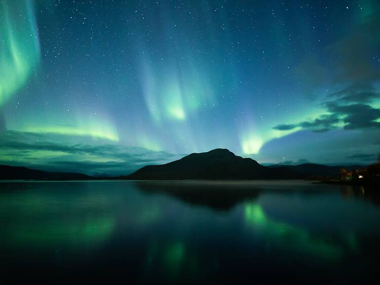 A solar storm could trigger dazzling auroras in northern India! A solar storm could trigger dazzling auroras in northern India!