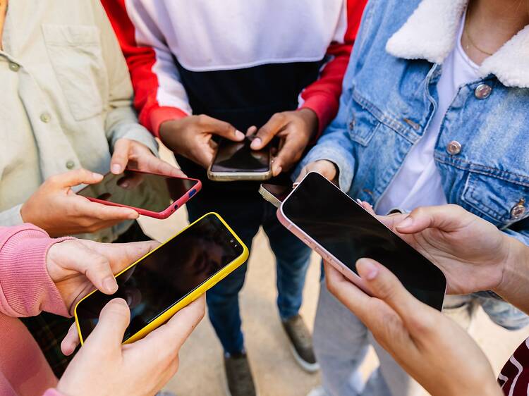 Canada to ban social media for kids under 16—here’s what it means