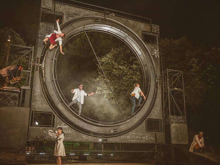 Quan la ciutat es mou: un festival de dansa Quan la ciutat es mou: un festival de dansa
