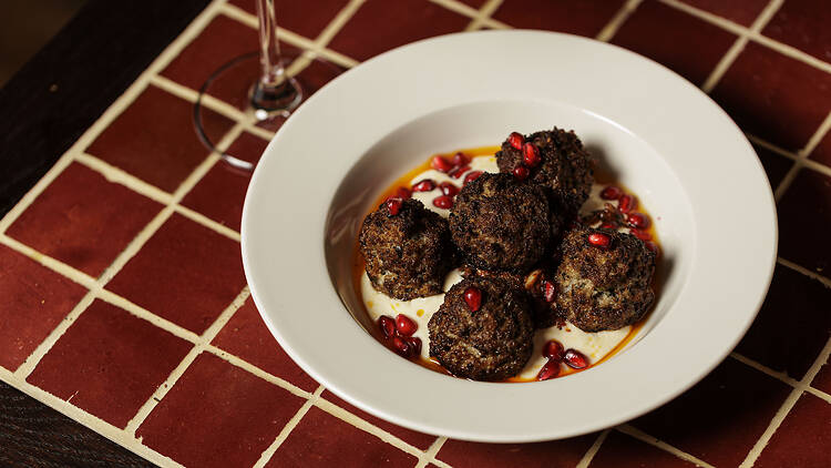 Maza, Mayfair