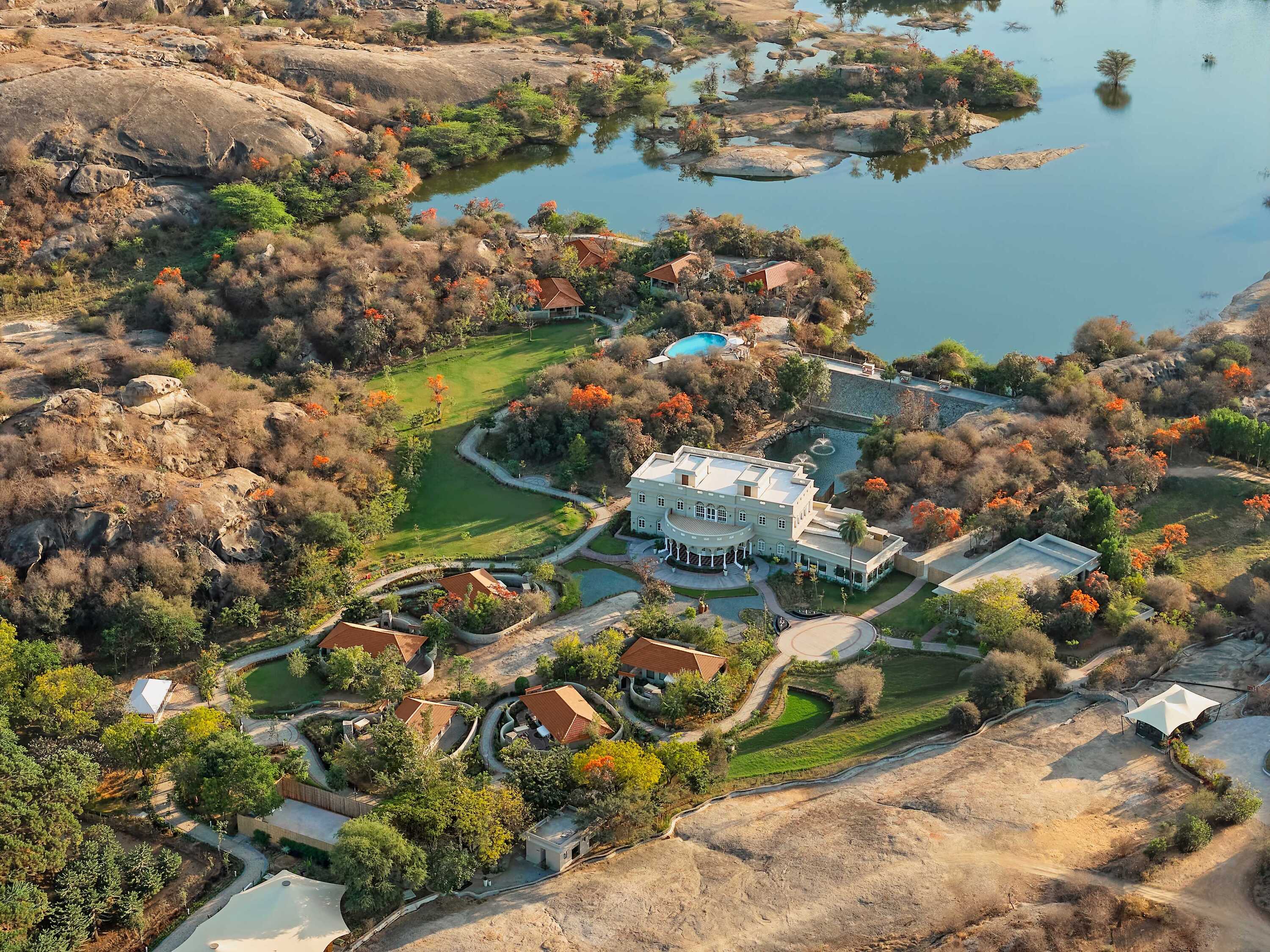 You've got high chances of spotting a leopard at this resort in Rajasthan