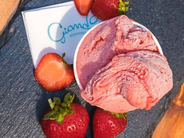 Giand贸 Gelateria & Caf茅 Giand贸 Gelateria & Caf茅