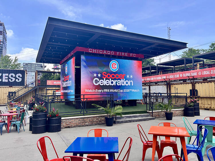 Chicago’s biggest World Cup watch party has a 360-degree jumbotron