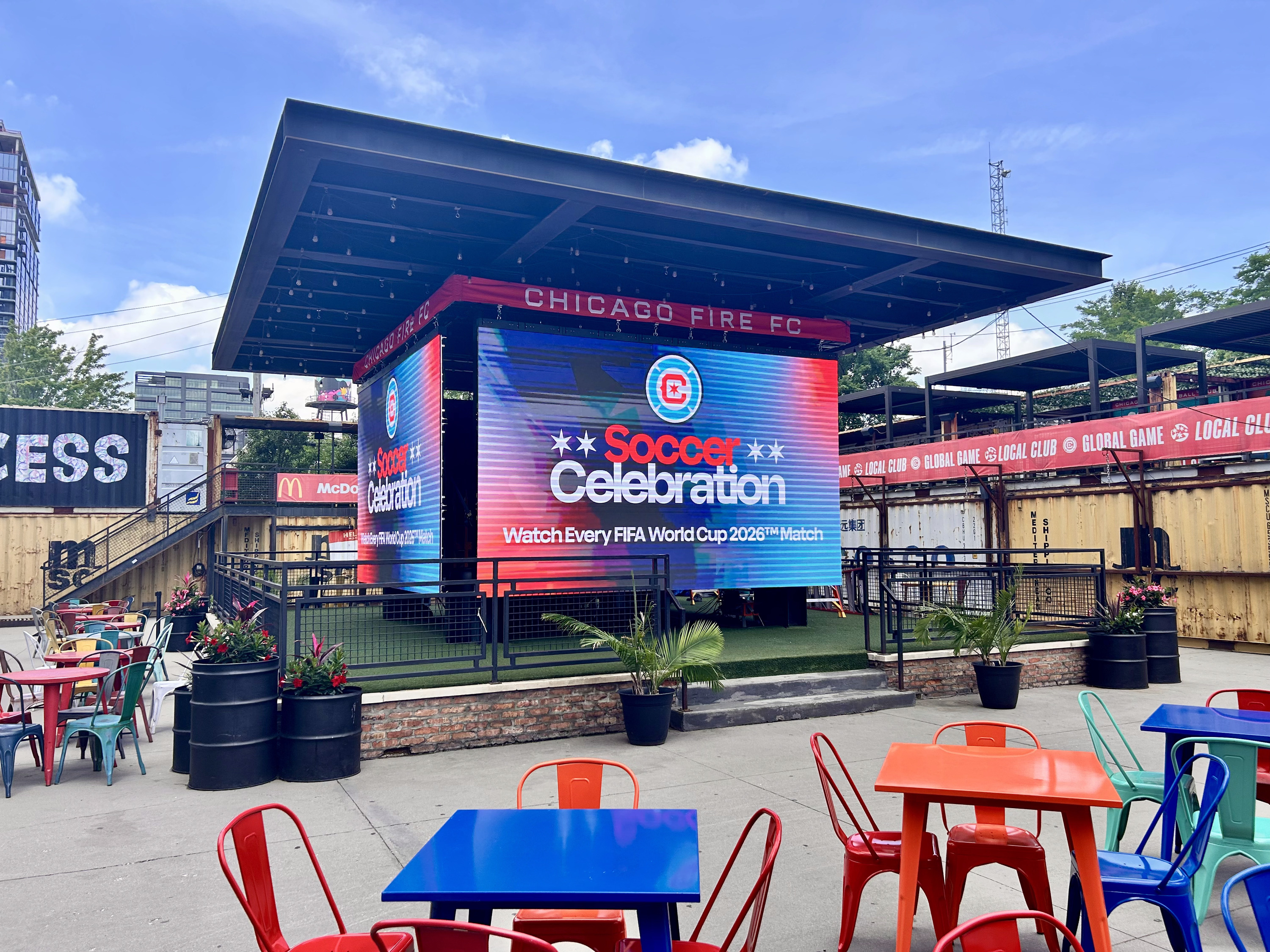 Chicago’s biggest World Cup watch party has a 360-degree jumbotron