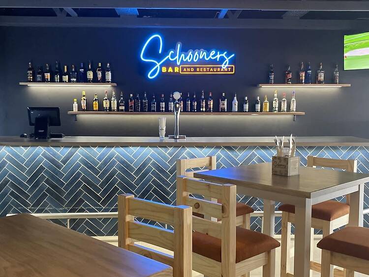 Schooners Bar & Restaurant, Umtentweni Schooners Bar & Restaurant, Umtentweni