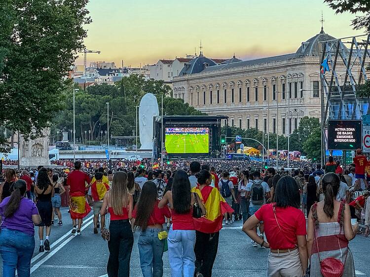 Más allá del bar, estas son las grandes pantallas en Madrid para ver el Mundial de Fútbol 2026 Más allá del bar, estas son las grandes pantallas en Madrid para ver el Mundial de Fútbol 2026