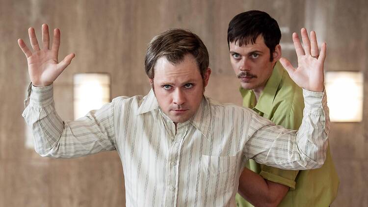 Dead Man's Wire Bill Skarsgård and Dacre Montgomery in 'Dead Man's Wire'.
