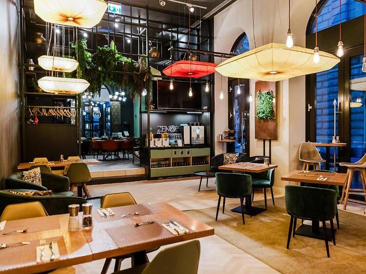 Egy budapesti hotel is bekerült a világ tíz legjobb szállodája közé