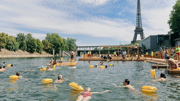 Baignade Baignade à Grenelle en 2025