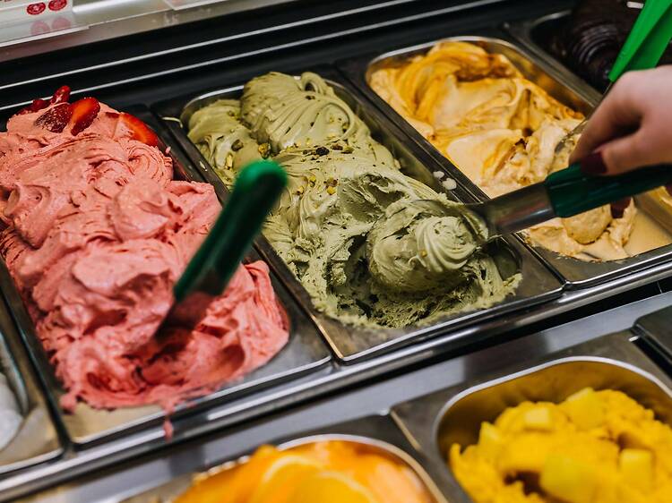 Gelateria Pomo D鈥橭ro Gelateria Pomo D鈥橭ro