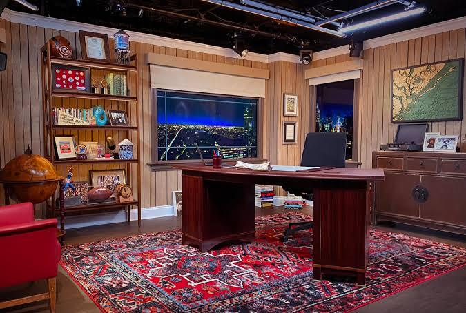 The desk from 'The Late Show' will soon be on display at this Chicago museum