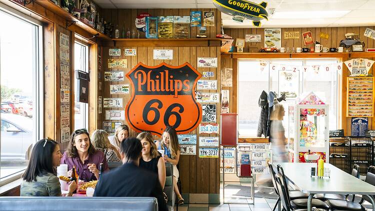 Cozy Dog Drive In | Illinois Cozy Dog Drive In | Illinois