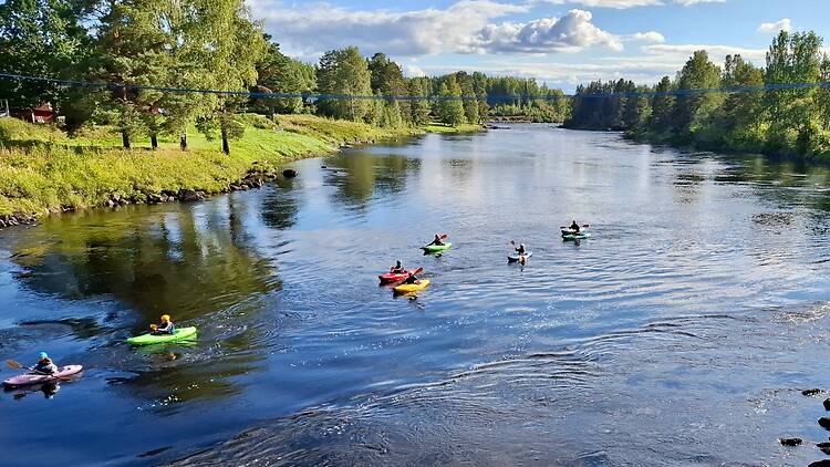 Paddle the Rapids of Dala-Floda Paddle the Rapids of Dala-Floda
