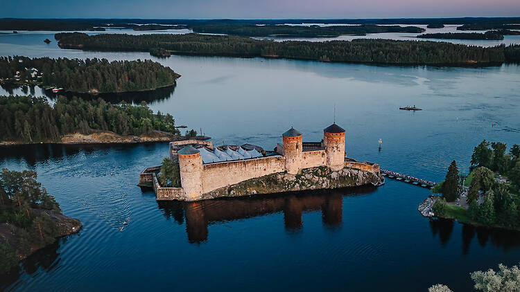 Most spectacular castle: Olavinlinna