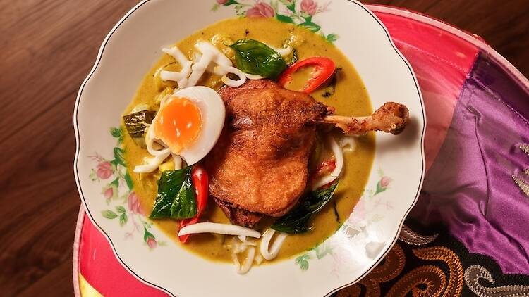 Fried Duck Leg, Green Curry 