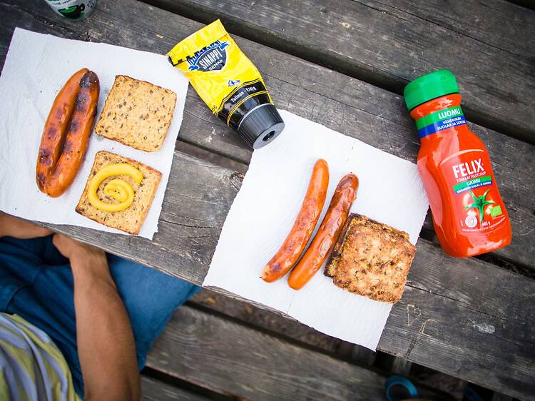 Have a midsummer barbecue in nature