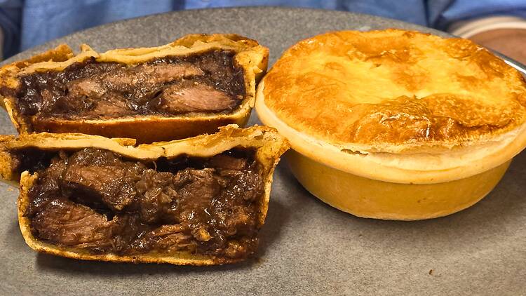 Country Cobb Bakery Meat pie
