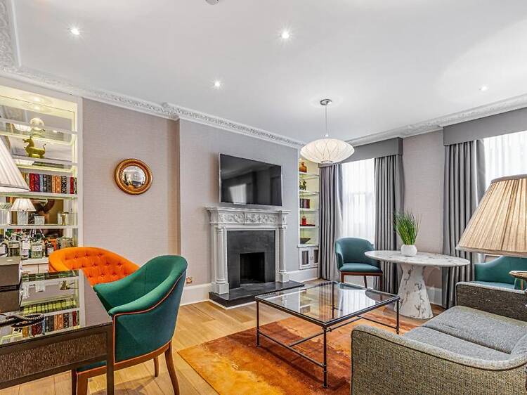 Flemings Hotel & Apartments