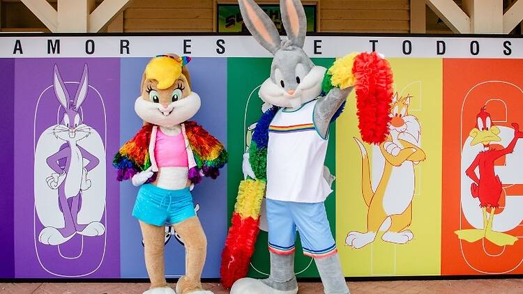 Vivir la gran fiesta del Orgullo en Parque Warner Vivir la gran fiesta del Orgullo en Parque Warner