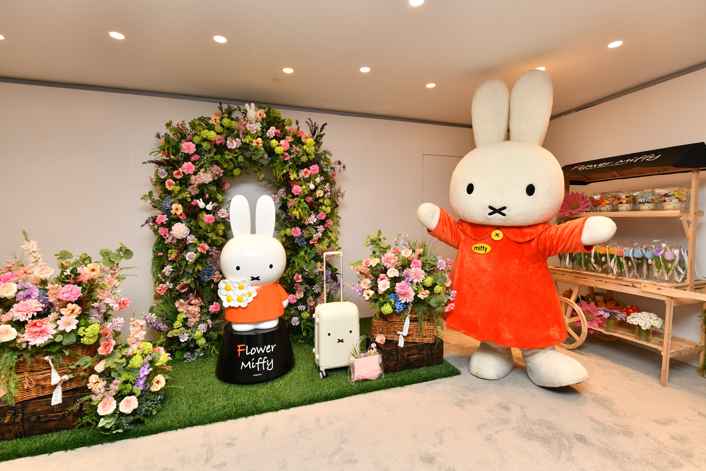 Flower Miffy pop-up shop