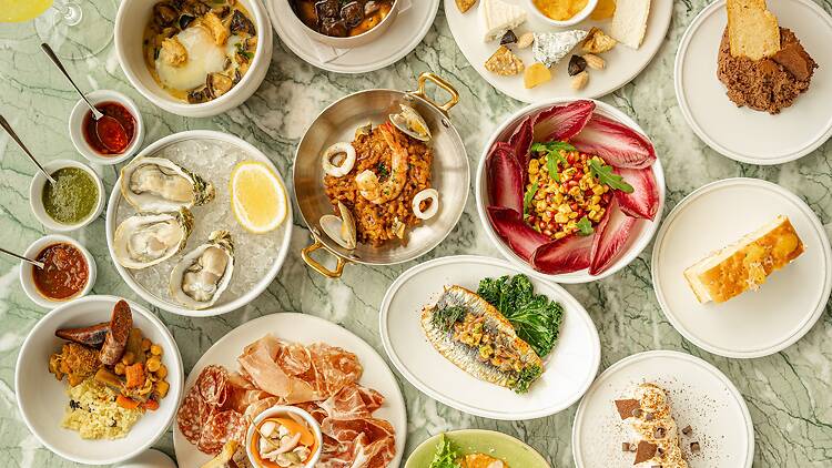 Piscari puts a Mediterranean spin on rooftop brunch Piscari puts a Mediterranean spin on rooftop brunch