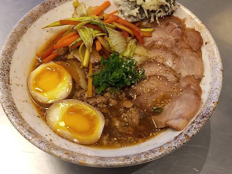 Ramen de cerdo en Nika Club Ramen de cerdo en Nika Club