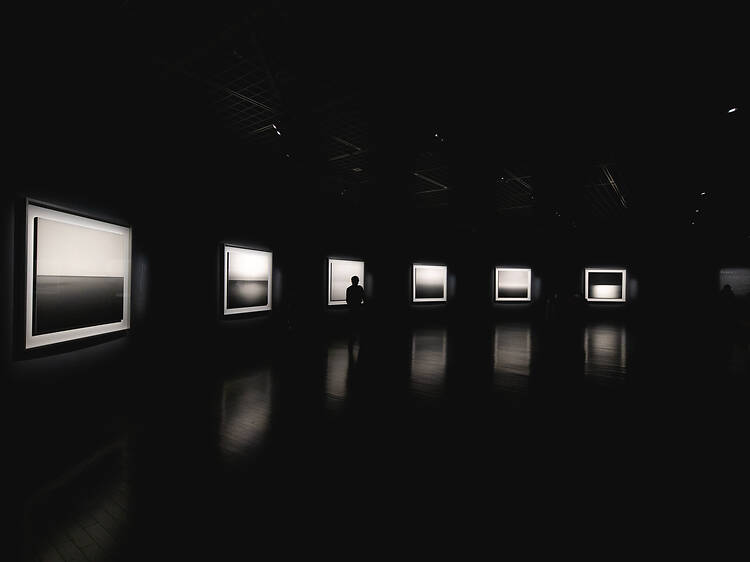 Hiroshi Sugimoto: Extinction Hiroshi Sugimoto: Extinction