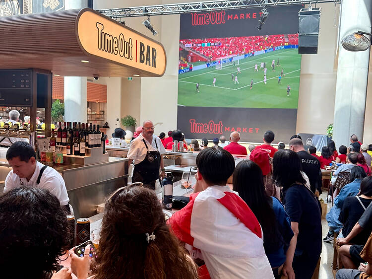 Feast & Futbol Feast & Futbol