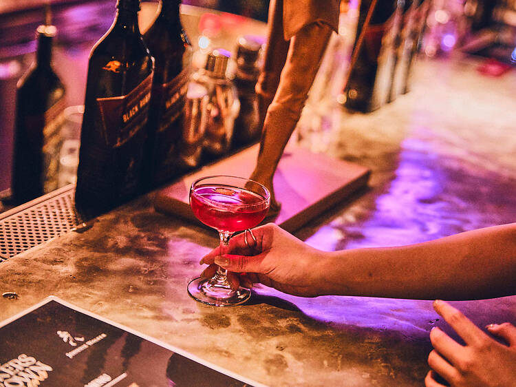 1. 世界チャンピオンの一杯を1500円でカジュアルに楽しめる。