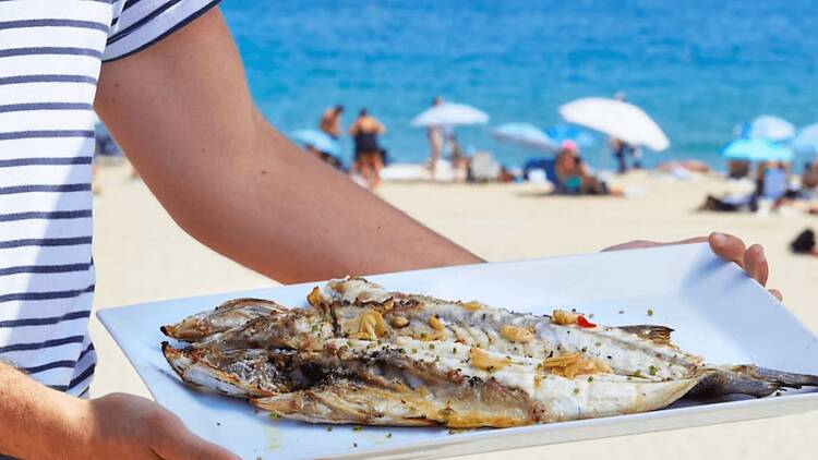 Los mejores chiringuitos y restaurantes de la costa de Barcelona