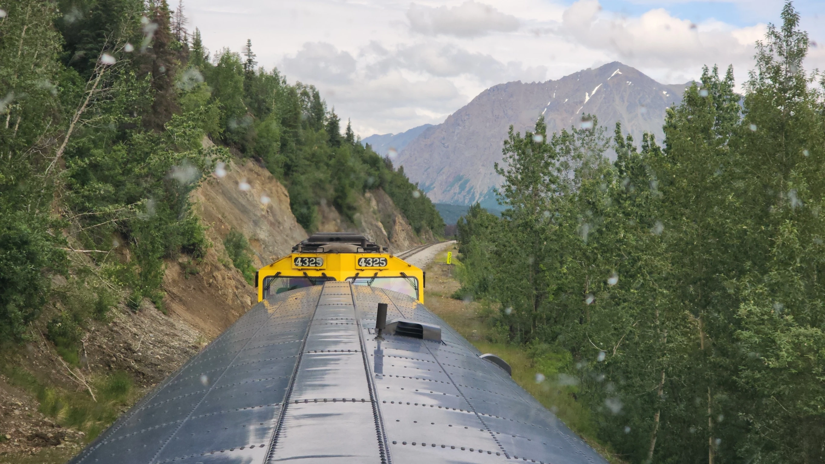 The scenery on the Denali Star