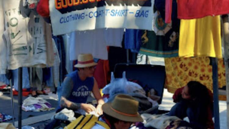 Nong Ho Flea Market