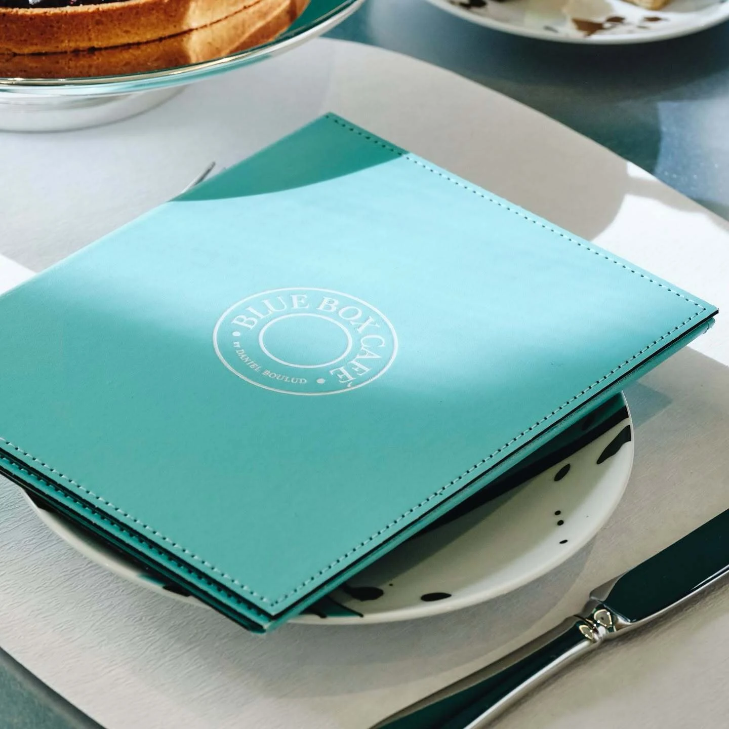 Blue Box Caf&eacute; by Daniel Boulud