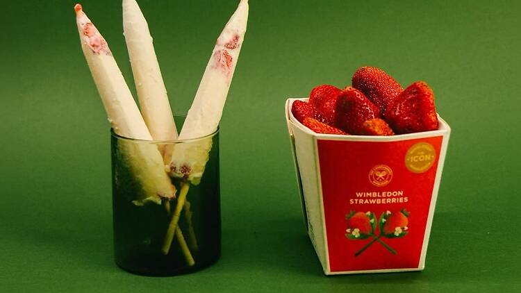 The limited strawberries and cream kulfi by Kuremal's
