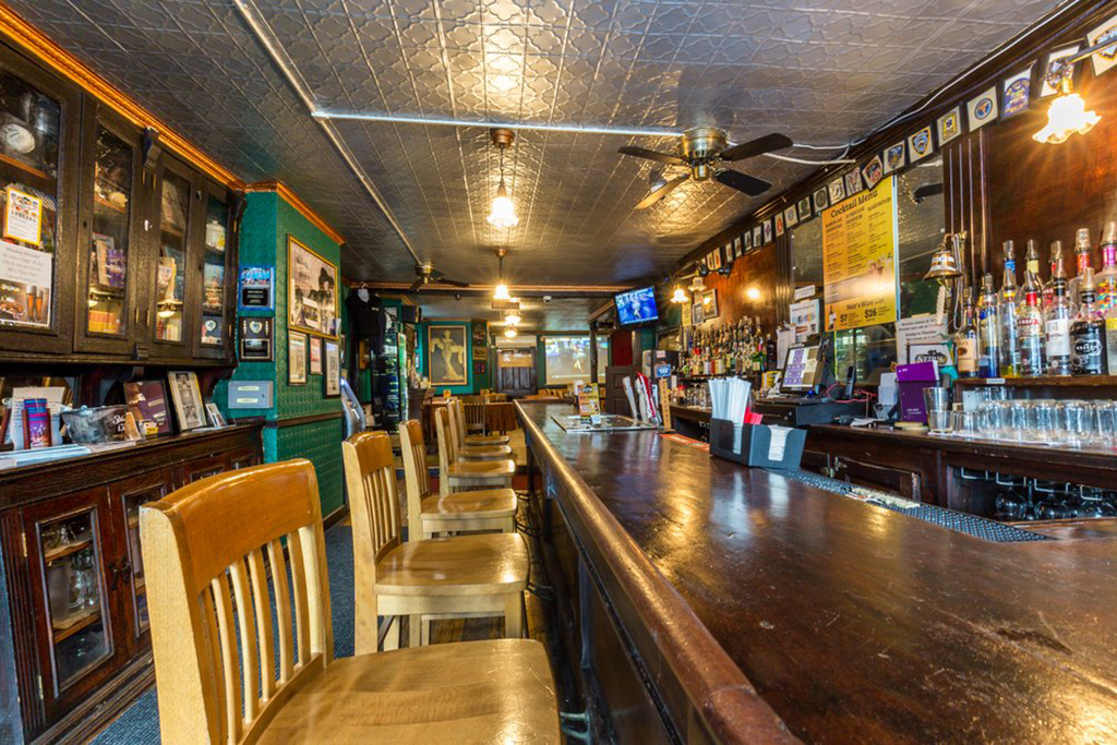 This historic Queens tavern just opened at JFK